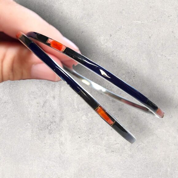 Set of 2 Vintage Silver Bangles with Coral, Lapis Lazuli & Onyx Inlay Bracelet - Picture 5 of 6